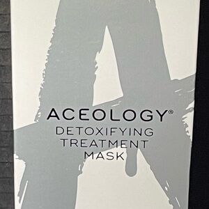 Aceology Face Mask